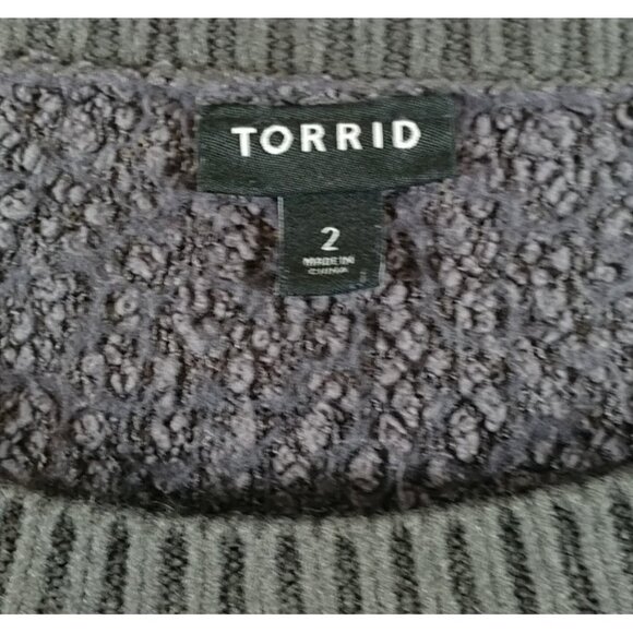 Torrid Women's Black Long Sleeve Bulky Sherpa Pullover Sweater Plus Size 2X - Picture 4 of 8